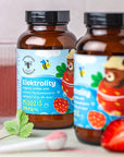 Electrolytes for kids with strawberry flavor - Honey Bear 135,4 g (60 servings) - Sadowski Bee Gardens - Vesa Beauty