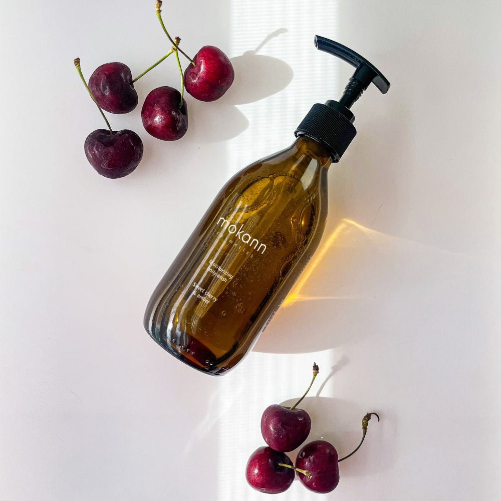 Mokann Moisturizing body wash gel Sweet Cherry & Amber 300ml - Mokann - Vesa Beauty