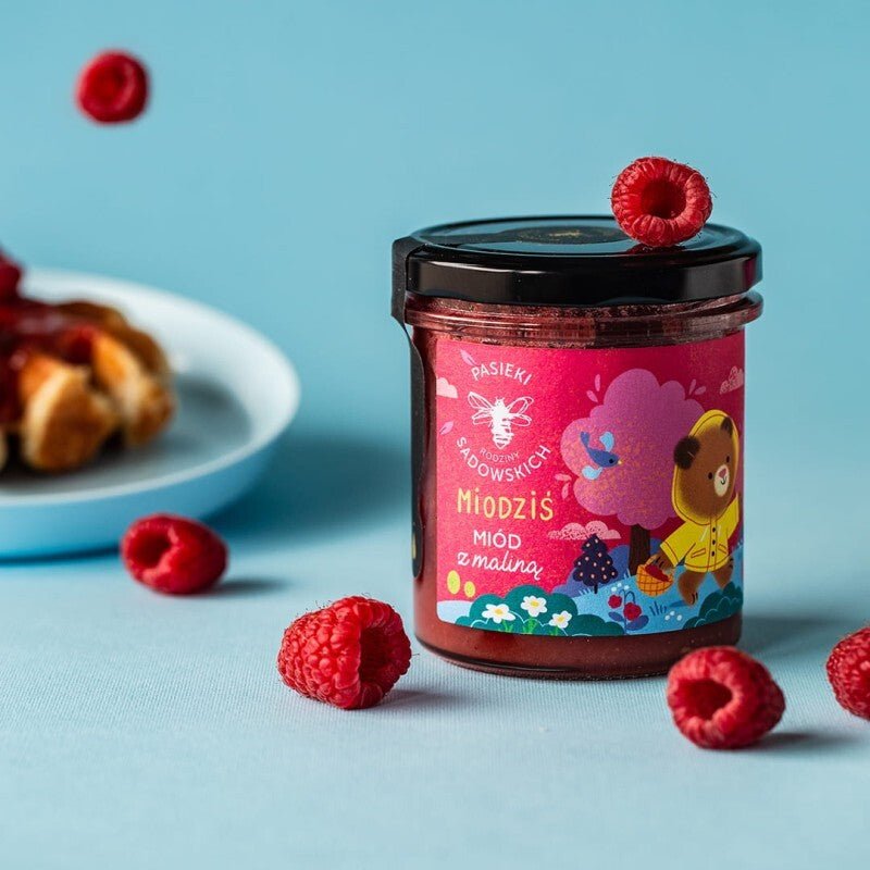 Sadowski Bee Gardens Honey bear - Honey with raspberry 430g - Pasieki Sadowskich - Vesa Beauty