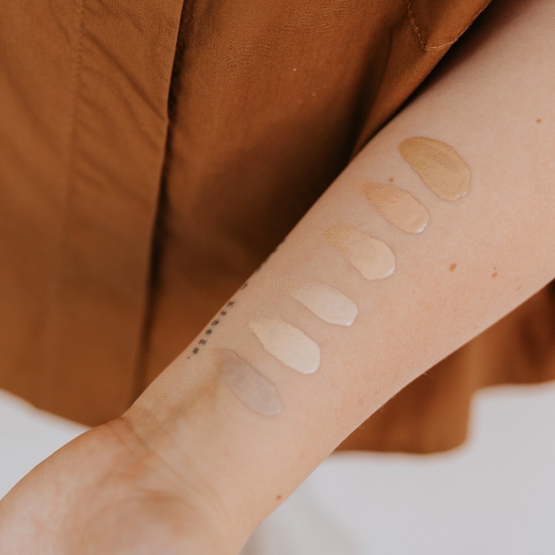 CAREUP Moisturizing Foundation - No.60 Cinnamon Roll 30ml - Ministerstwo - Vesa Beauty