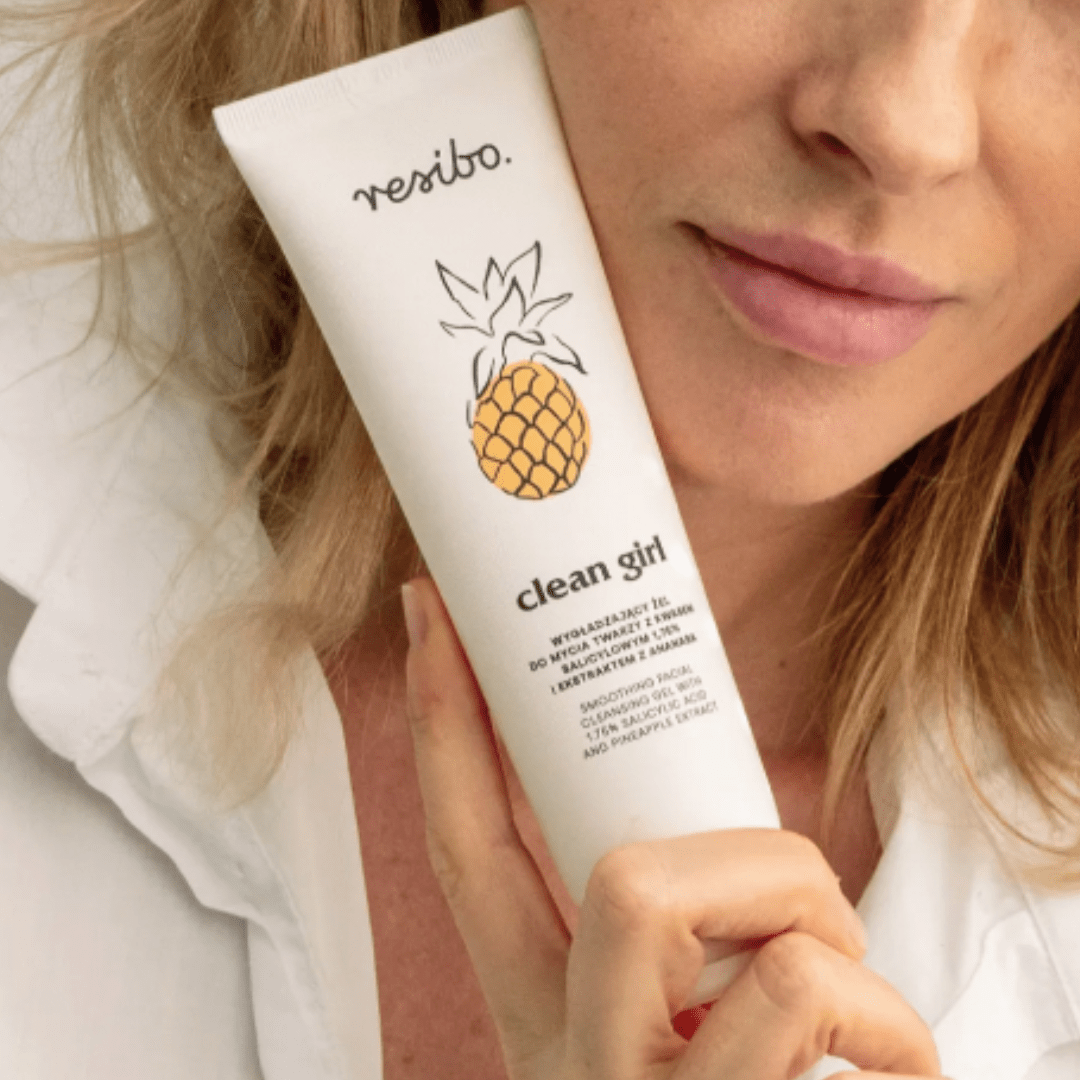 CLEAN GIRL smoothing facial cleansing gel with 1.75% salicylic acid & pineapple extract 125ml - Resibo - Vesa Beauty