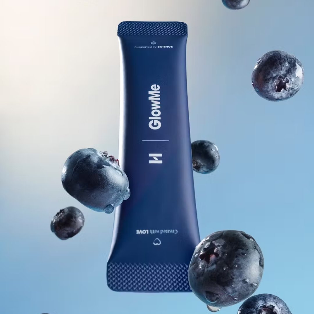 GlowMe (raspberry - blueberry flavour) - Formula with fish collagen, no added sugars or sweeteners 30sachets - HealthLabs Care - Vesa Beauty