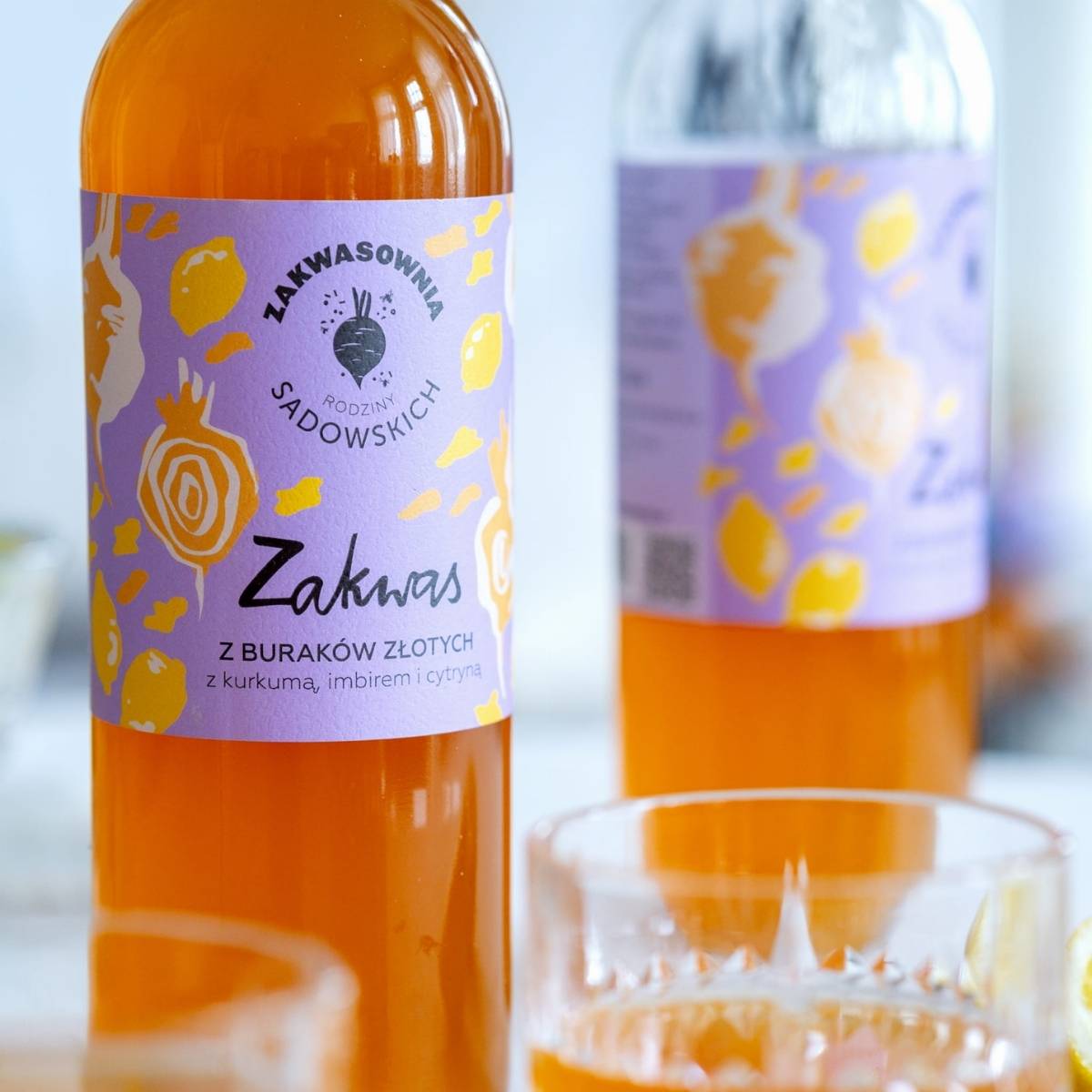 Golden Beetroot kvass with turmeric, ginger and lemon 750ml - Sadowski Bee Gardens - Vesa Beauty
