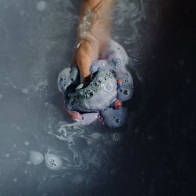 Phlov Bubble Bath Ball - BUBBLE FLOW sandalwood 165g - Phlov - Vesa Beauty