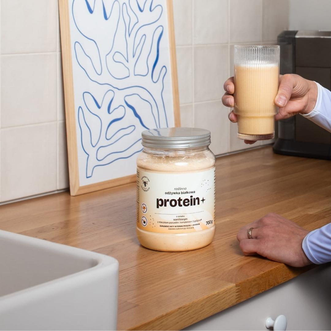 PROTEIN+ plant - based protein supplement with vanilla flavour and royal jelly 700g - Sadowski Bee Gardens - Vesa Beauty