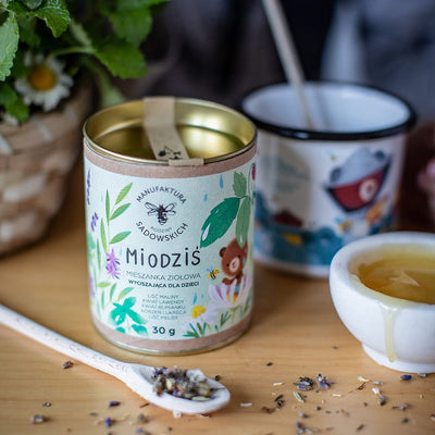 Sadowski Bee Gardens Calming tea for kids - Honey bear 30g - Pasieki Sadowskich - Vesa Beauty