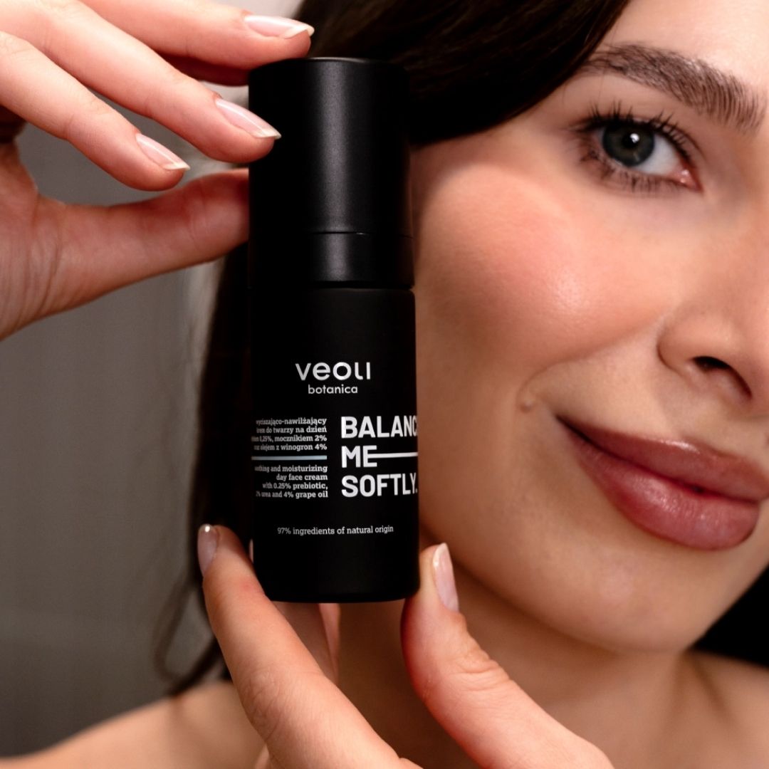 Veoli Botanica BALANCE ME SOFTLY calming &amp; moisturizing day cream with 0.25% prebiotic, 2% urea, 4% grape seed oil 30ml - Veoli Botanica - Vesa Beauty