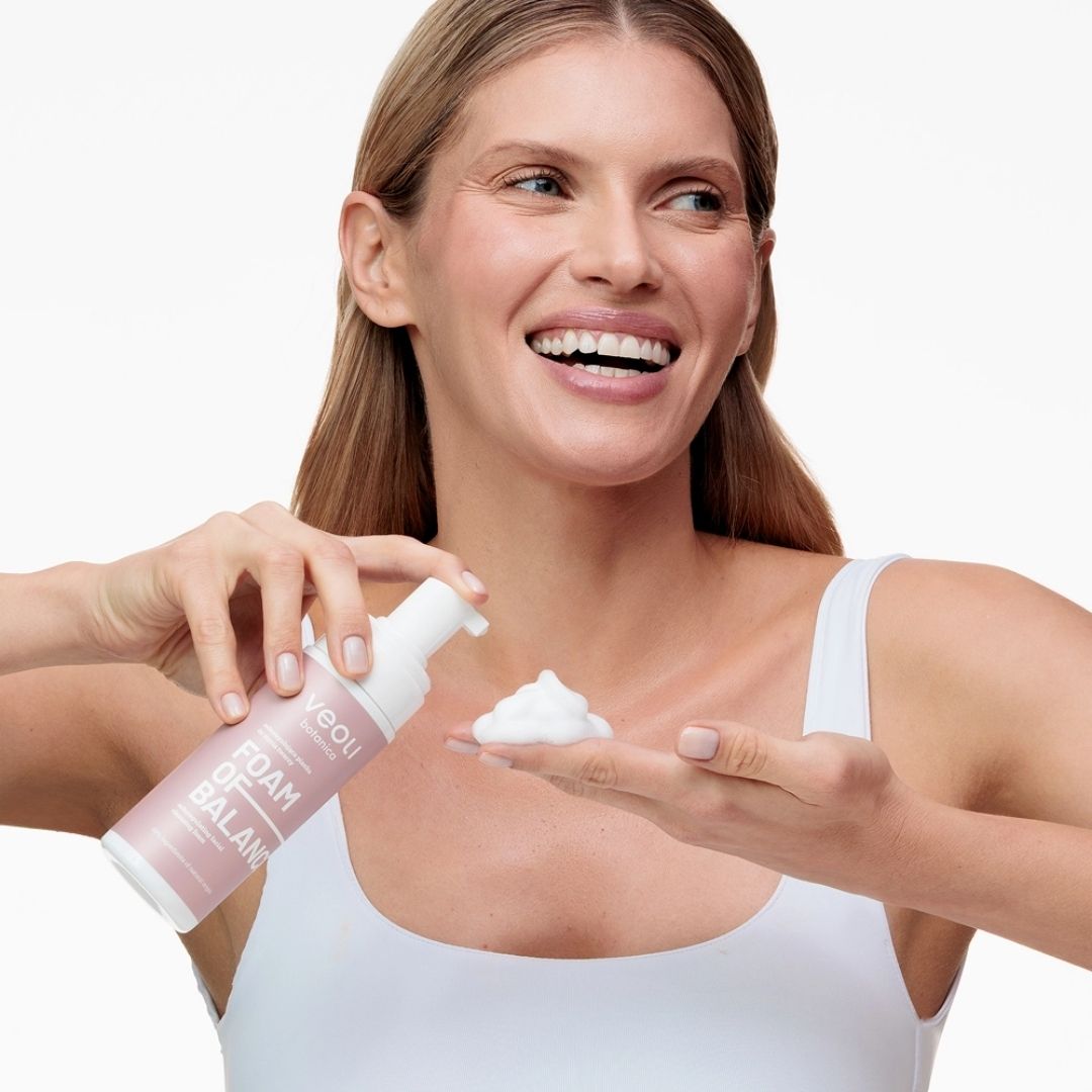 Veoli Botanica FOAM OF BALANCE Seboregulating Facial Cleansing Foam 150ml - Veoli Botanica - Vesa Beauty